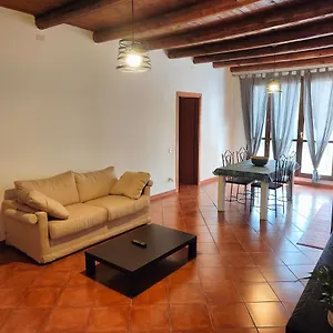 Appartamento Vicolo Del Vento Casa Ponente, Palermo