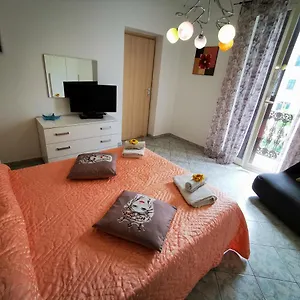 Appartamento Centro Altea, Palermo