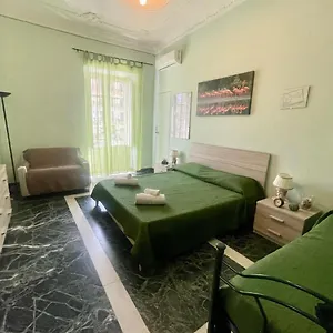 Appartamento Maya's Close To Ballaro Market And Station, Palermo